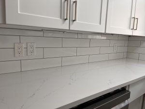 sparks c&d white glossy (2)